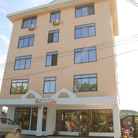 Briston Hotel Arusha Eksteriør bilde