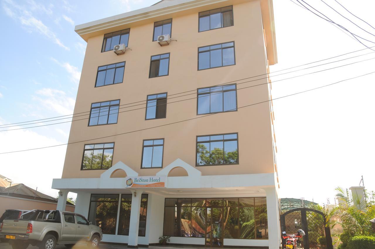 Briston Hotel Arusha Eksteriør bilde