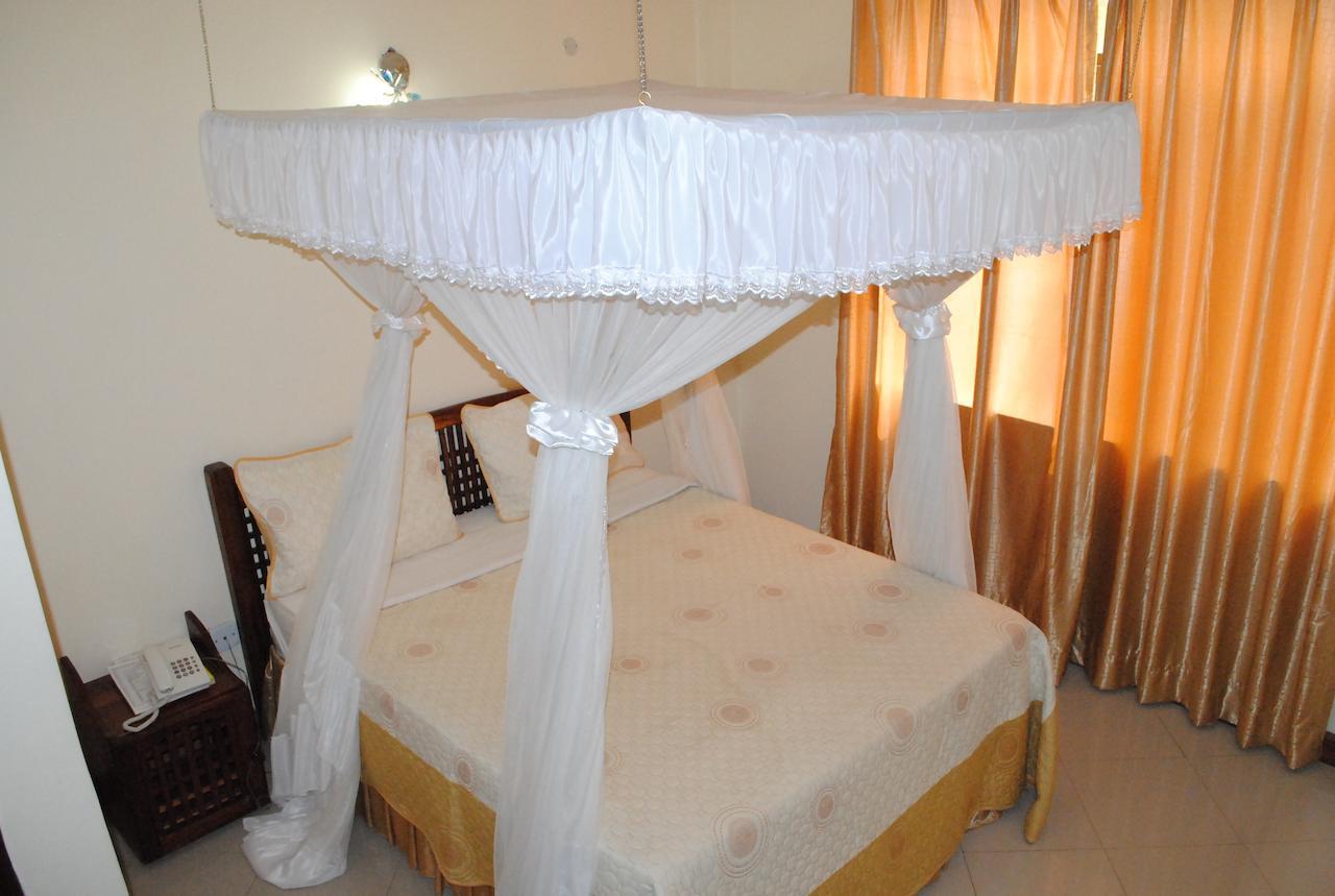 Briston Hotel Arusha Eksteriør bilde